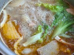 -喃喃椰·糟粕醋·椰子鸡火锅(七堡花园店)