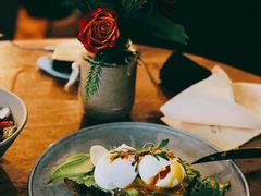 牛油果温泉蛋吐司-O'mills Sourdough Bakery&Bistro(永嘉路店)