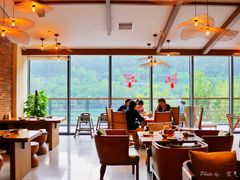 大堂-芳草地度假酒店·野炉中餐厅