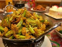 -闯关东东北农家菜(崂山石老人店)