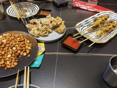 -许哥东北烧烤·铁丳烤串·宫后夹肉(繁花中心店)