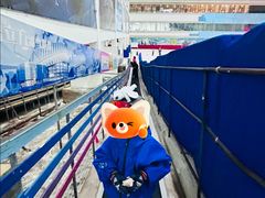 -乔波室内滑雪场