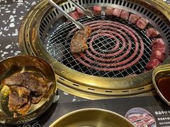 -黑牛の場烤肉(摩天活力城店)