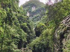 -龙水峡地缝景区