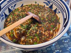 -蜗牛小馆醉乡民谣云南菜(惠新西里店)