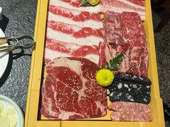 -嘿嘟嘟·肋条烧肉放题(爱融荟城店)