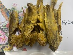 干炸黄花鱼-李记饺子·熏酱东北菜(欢乐谷店)