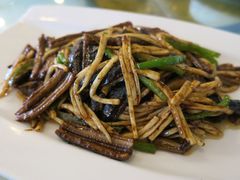 茭白炒鳝丝-丁老爷子苏香圆