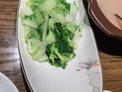 -爱碗亭·鲜炒湖南菜(壹城中心店)