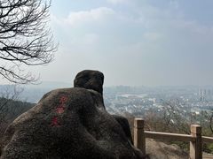 -灵岩山风景区