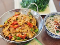 干锅牛肚-阿法柯柴火鸡羊肉面片馆