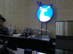-瑞幸咖啡(绿地新都会9号楼店)