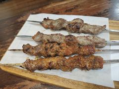 -歹歹的加个面过油肉拌面