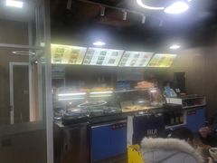 -陇上全荟兰州传统牛肉面(延吉路店)