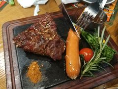 -西语炭烧牛排·西厨(石龙店)