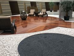 -上海滴水湖皇冠假日酒店