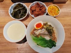 -蟹黄鱼·海派深夜面馆(江湾里店)