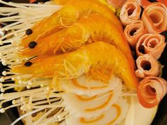 豪华海鲜肥牛泡菜锅-仙隐小鹿中華の日料(荣民龙首广场店)
