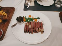 -鼎鼎西餐厅