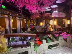 -韵秋荷(宝山龙湖天街店)