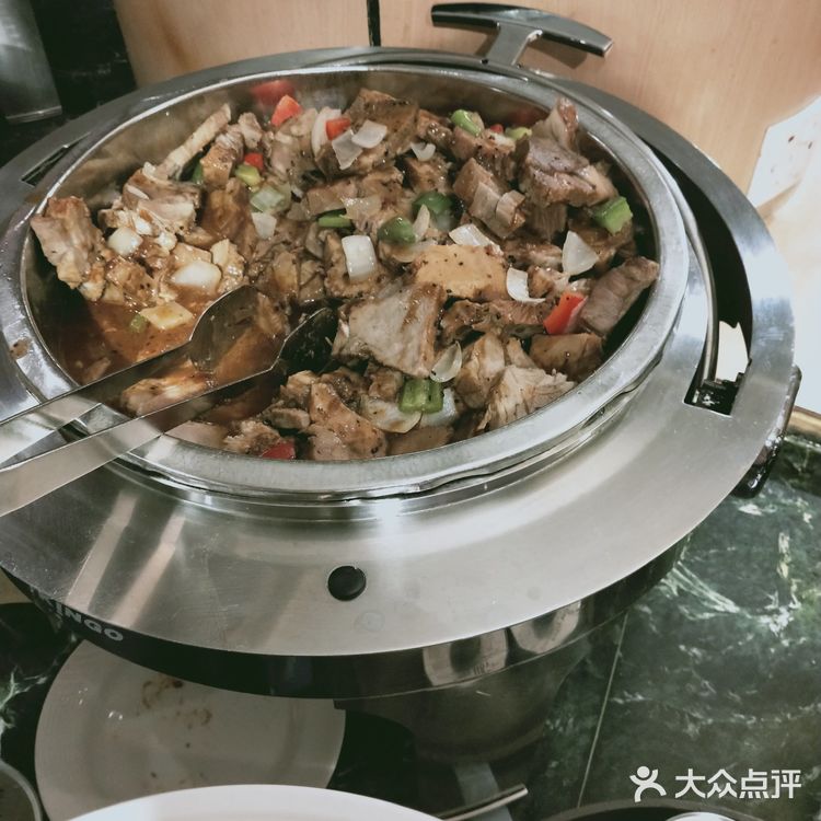 早上大巴车到珠海过关到澳门