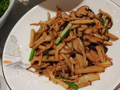 -金陵后厨·南京菜(新街口秣陵路店)