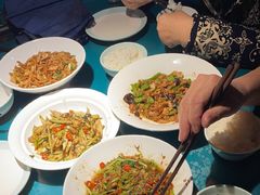 -呷湘厨·鱼汤捞饭(国家会展中心店)