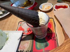 双球冰淇淋-必胜客(江桥万达店)