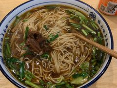 -镇南锅盖面馆(解放路店)