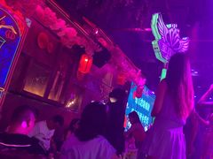 -喜鹊音乐酒馆(西街店)