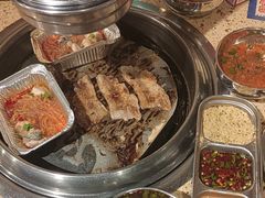 -姜胖胖韩式自助烤肉(光明万达店)