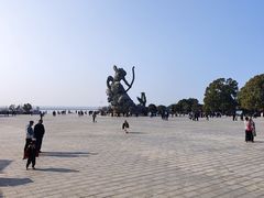 -巴陵广场