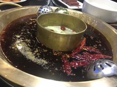 -怡品川宇火锅(宝立方店)