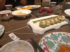 -海派悦庭·海胆烧麦·新融合菜(凯德广场店)