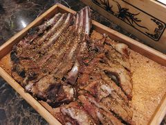 碳烤大羊排-冰城小镇音乐串吧·聚会餐厅(百子湾店)