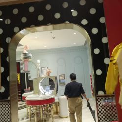 -MELAND CLUB亲子乐园·派对·餐厅(北京芳圆里ID MALL店)