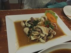 -拉威海鲜市场