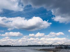 -人民防洪胜利纪念塔