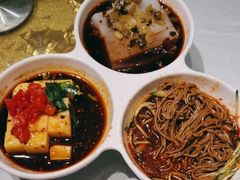 -纳家楼·地道陕菜(劳动路店)