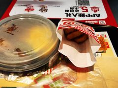 -肯德基(南京站A2检票口楼上)