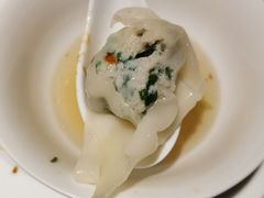 刀鱼馄炖-新荣记(南京西路店)