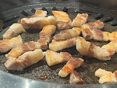 -香猪坊韩国烤肉专属门店(魏公村店)