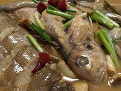 -健跳小海鲜(人民路店)
