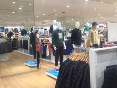 -优衣库(南宁江南万达店)
