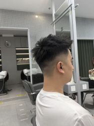-韩国丽安形象设计