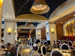 -茵特拉根酒店·西餐厅