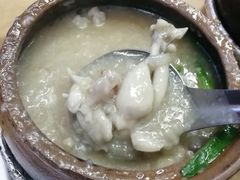 -长城砂煲田鸡粥