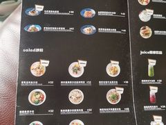 -POKEE VIA&Brunch·维娅(重庆来福士店)