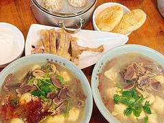 -金原鸭血粉丝汤·汤包·脆皮烤鸭(南京博物院店)