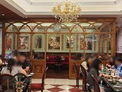 -秘密旅行Bonjour(黑金冠 江南西店)